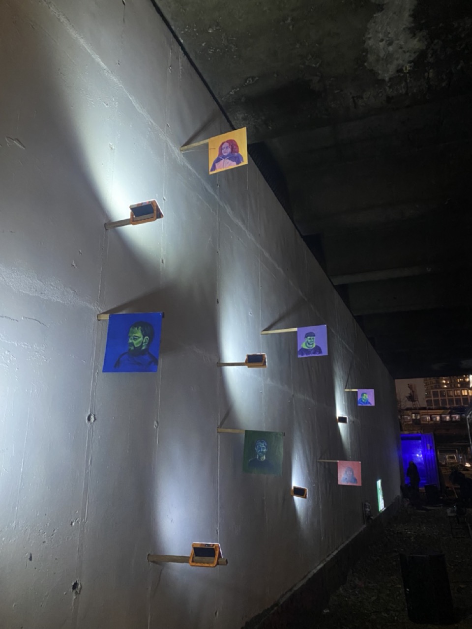 Archive sur zinc, vue d’installation, Ambulations